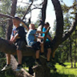 Meet your Posher, Ceri